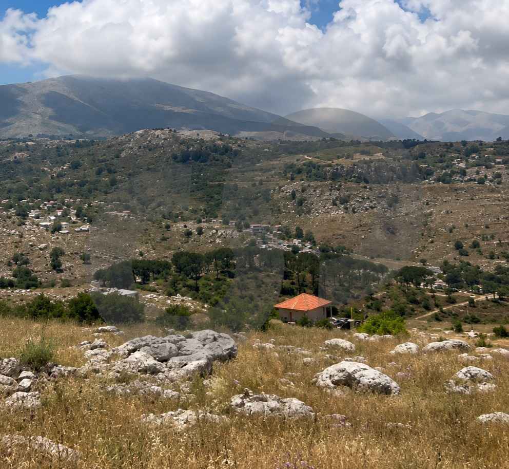 LAND/ nice area inside Tarchich,BAABDA /breathtaking view — photo 2