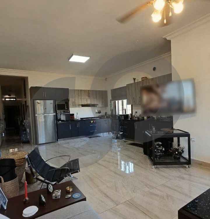 FULLY FURNISHED/decorated/Aley Town /Open View/HIGH END — الصورة 3