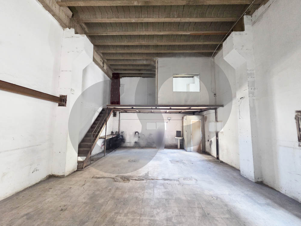 COMMERCIAL/WORKSHOP/RENT/INDUSTRIAL ZONE/ZOUK MOSBEH,KESEROUAN — الصورة 2