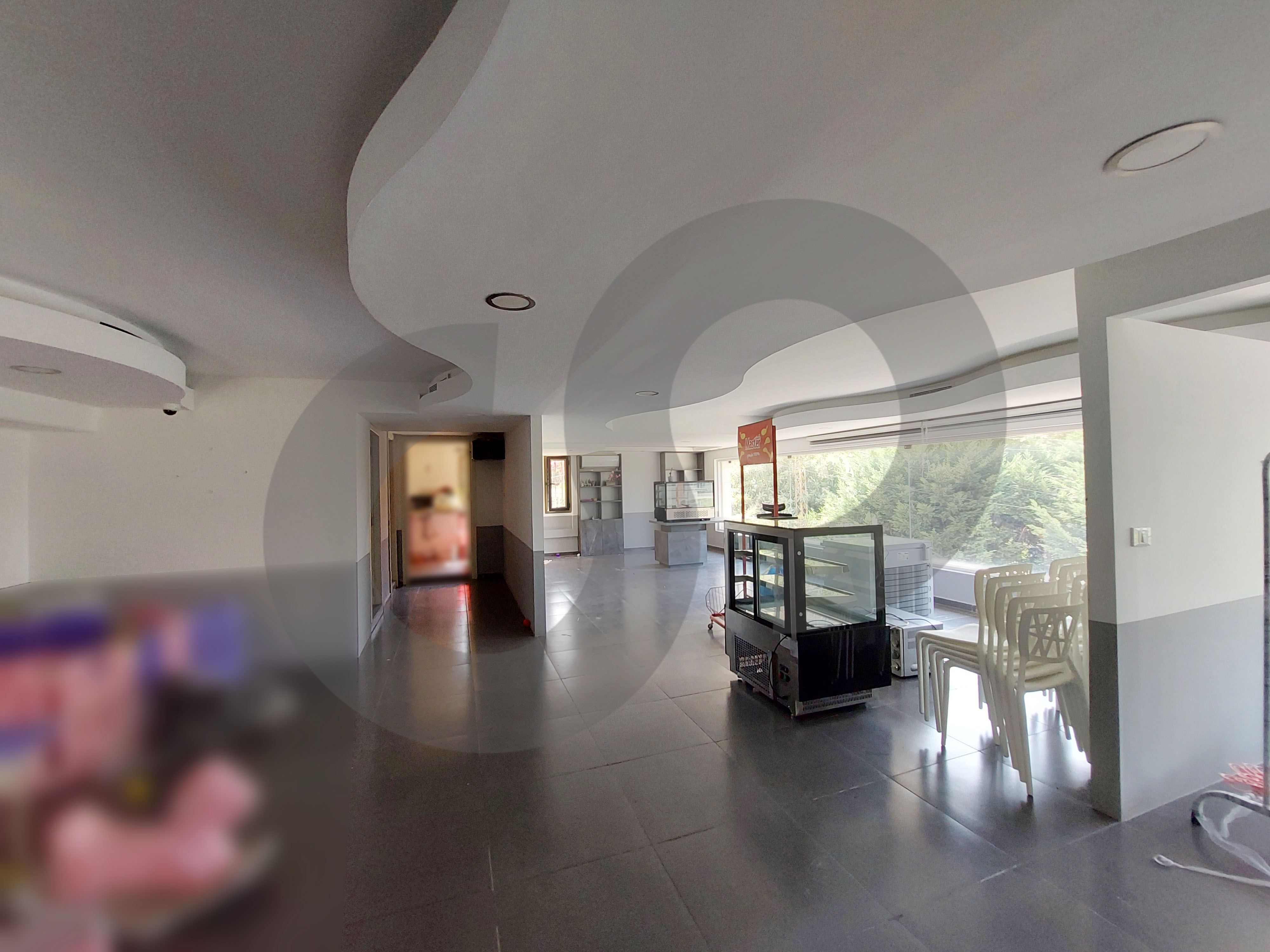RENTAL SHOP/strategic location/Jbeil / one minute away from the highway — الصورة 2