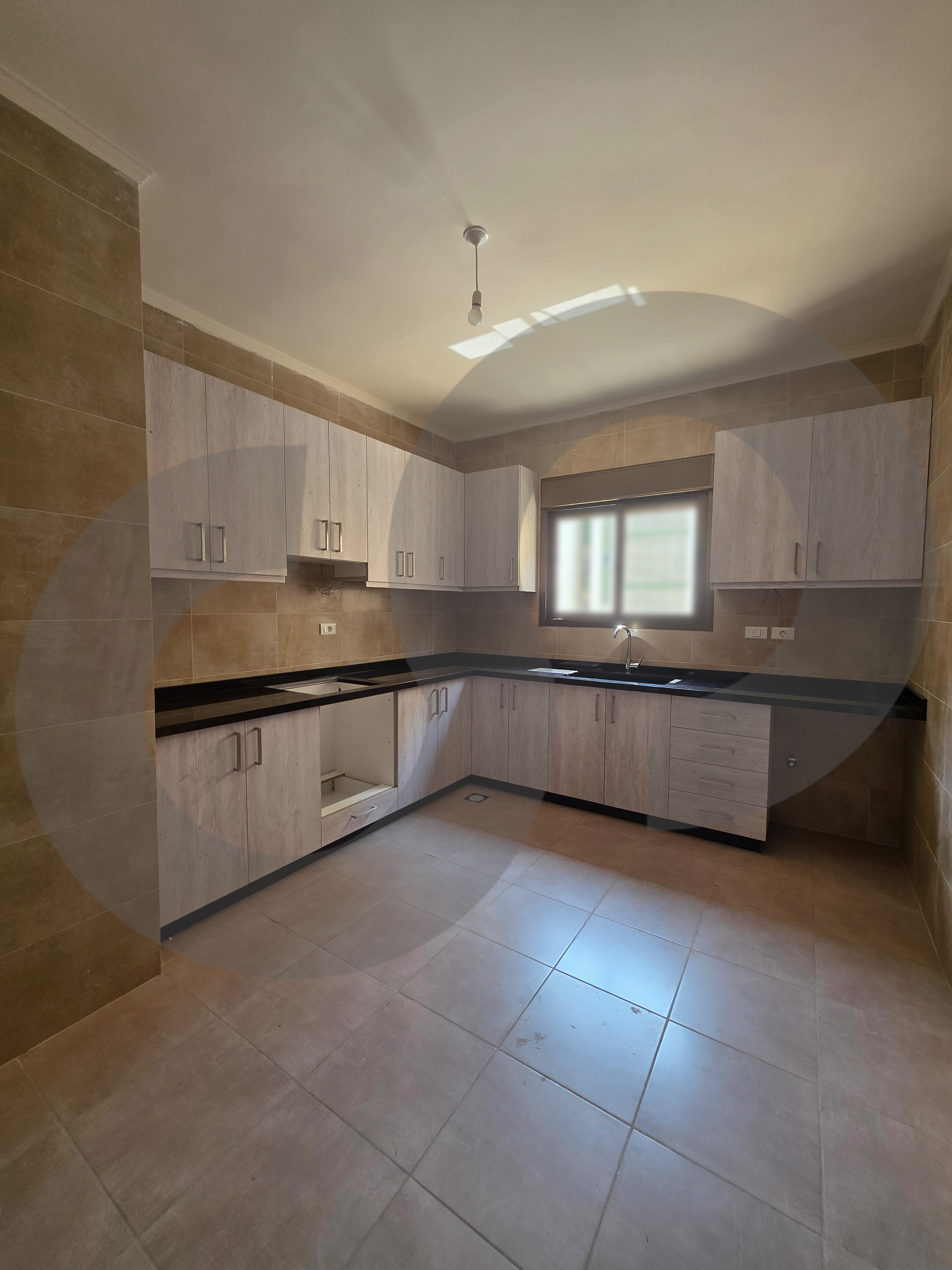 PRIME RESIDENTIAL NEIGHBORHOOD/HIGH-END FINISHING/BROUMMANA,METN — الصورة 2
