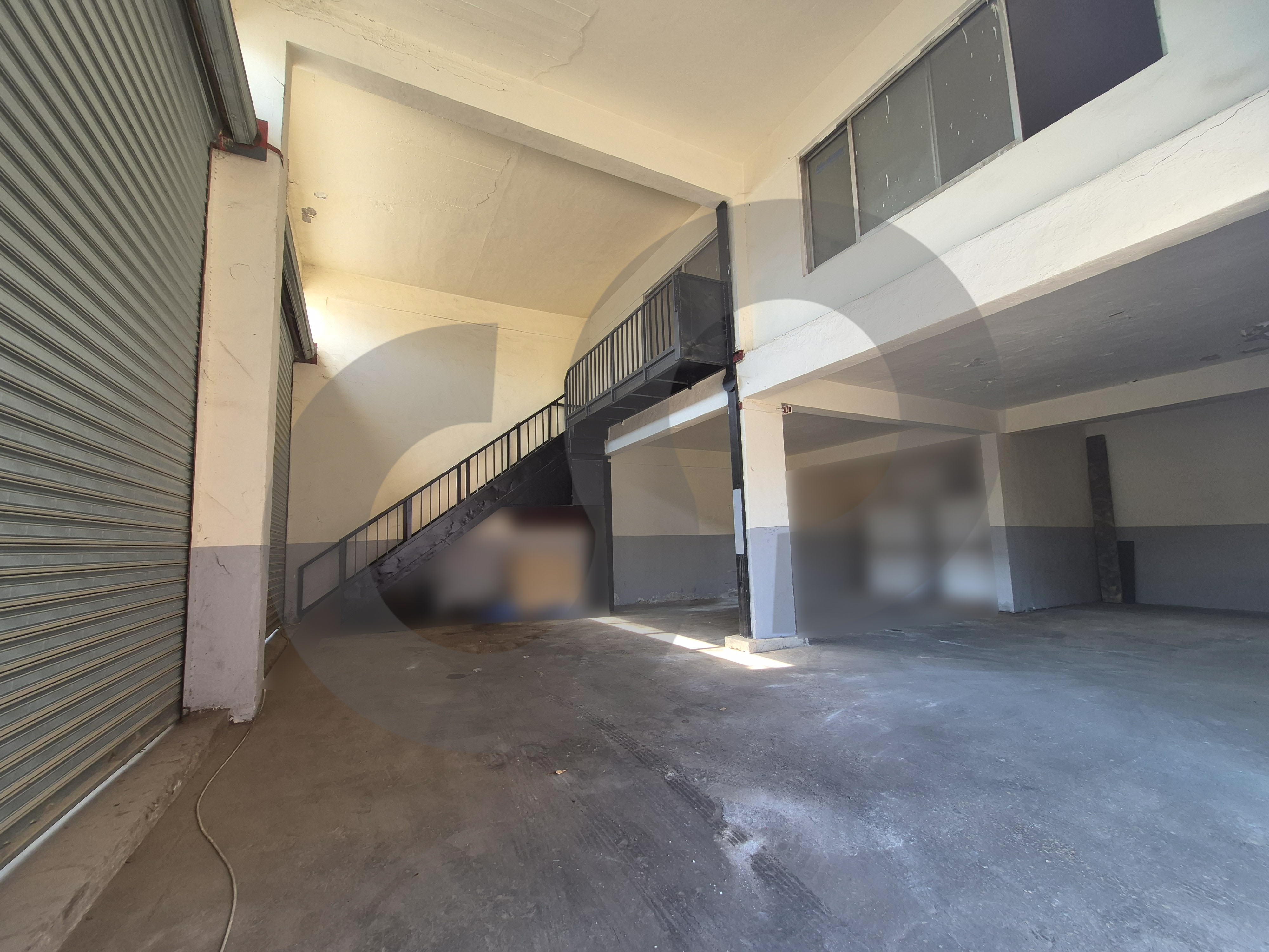 RENTAL WAREHOUSE/Minutes from Port/EASY ACCESS/DORA,METN — الصورة 2