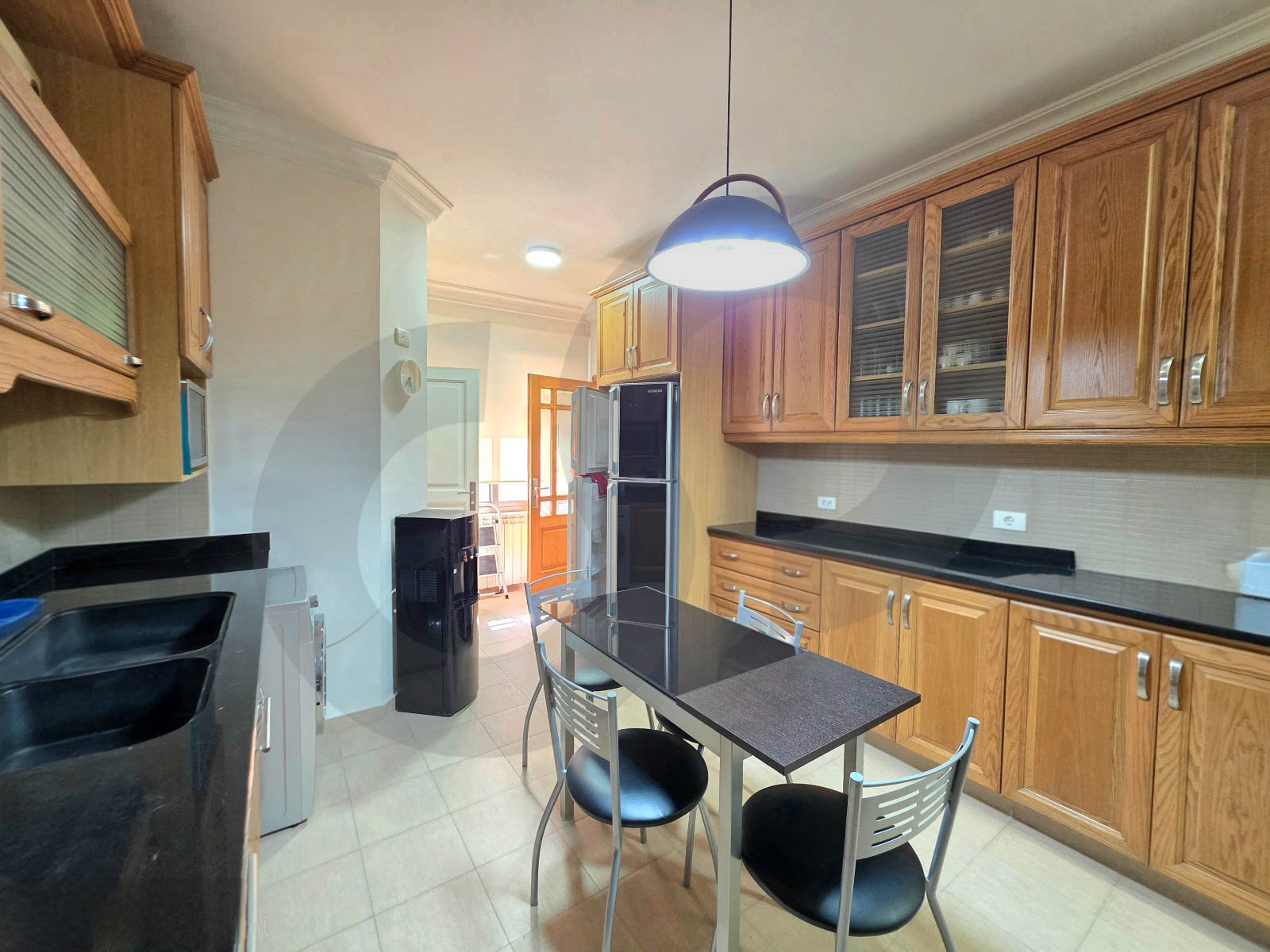Prime location/very high-end finishes/BAABDA TOWN-BAABDA — الصورة 3
