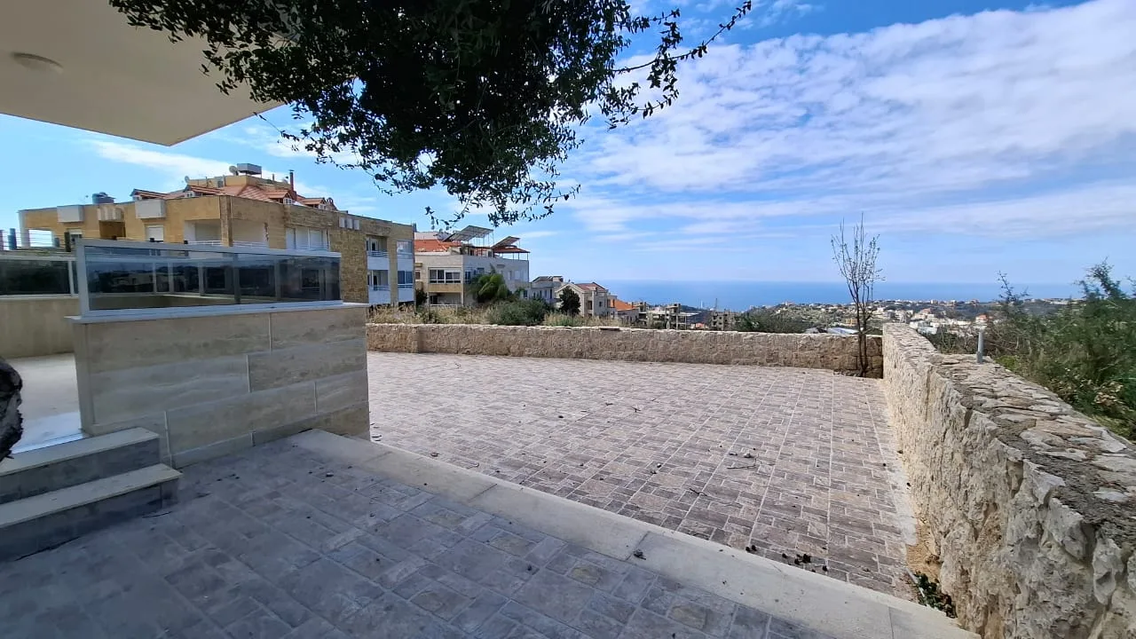 Apartment for Sale in Gharfine — الصورة 3