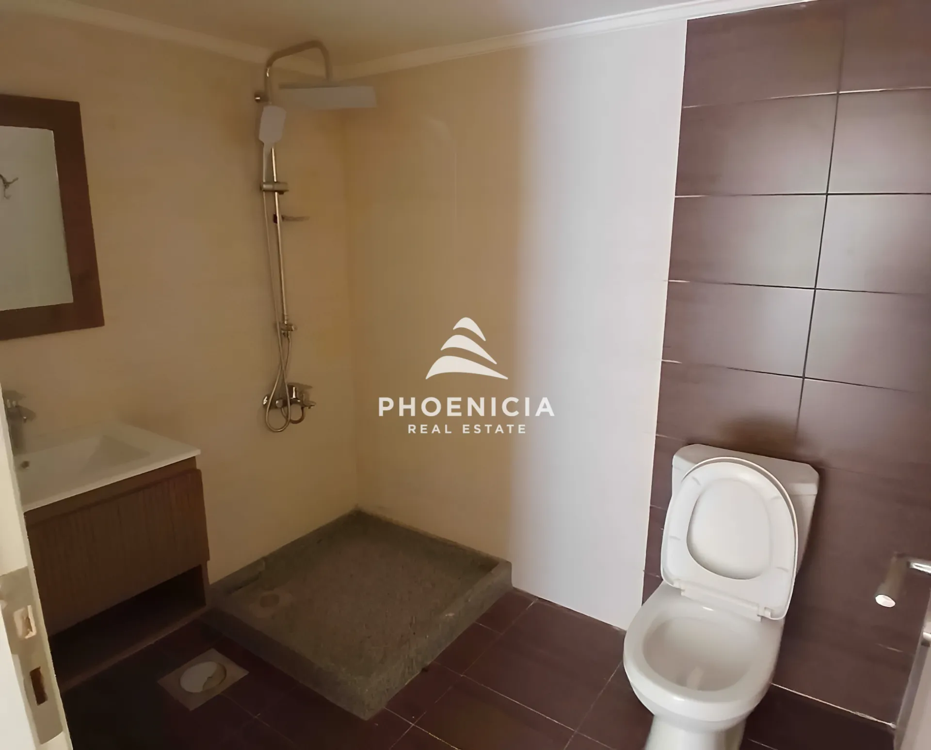 Apartment for sale in Amchit, Lebanon — الصورة 9