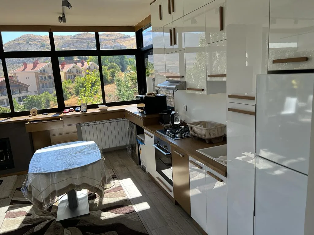 Chalet for Sale in Zaarour — الصورة 4
