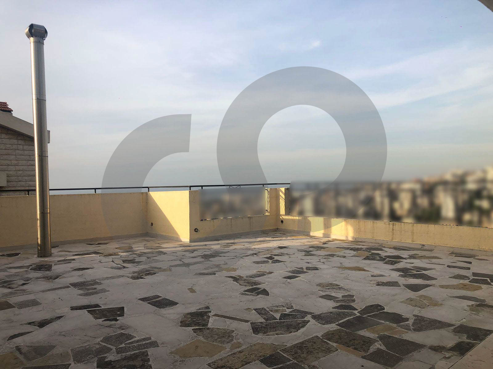 Duplex-Mountain Sea Views-Prime Location-Antelias — الصورة 3