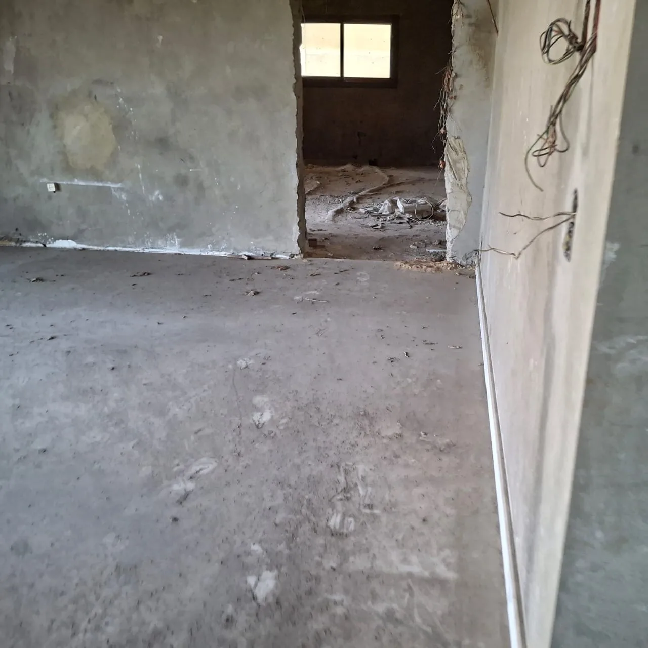 Land for Sale in Naqqache, Lebanon — الصورة 8