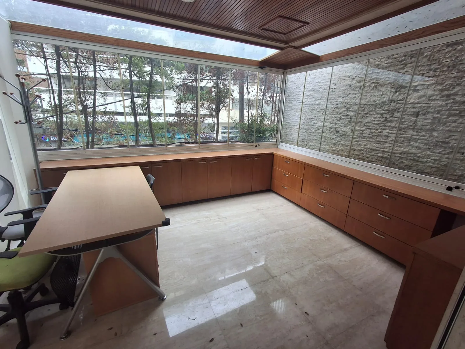 Apartment for Rent in Achrafieh, Beirut, Lebanon — الصورة 7