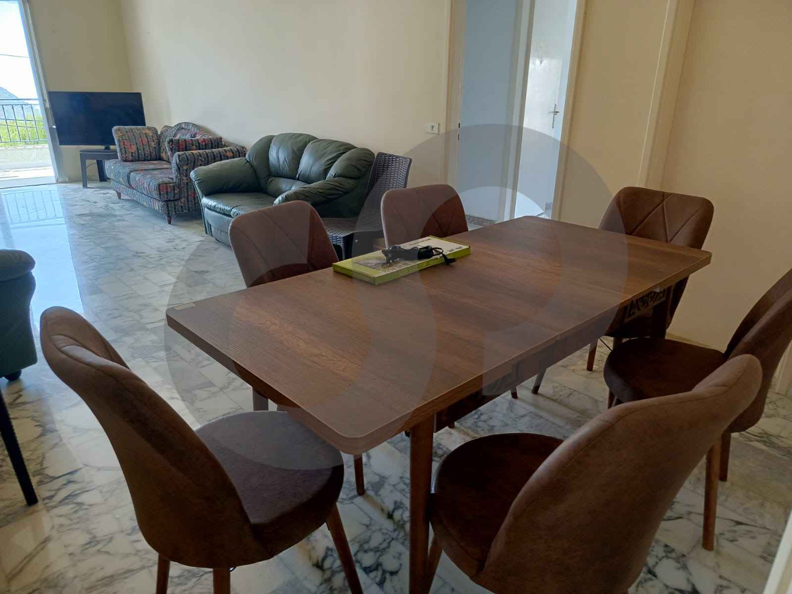 Situated in a prime location/below-market price/ ehden - zgharta — الصورة 2
