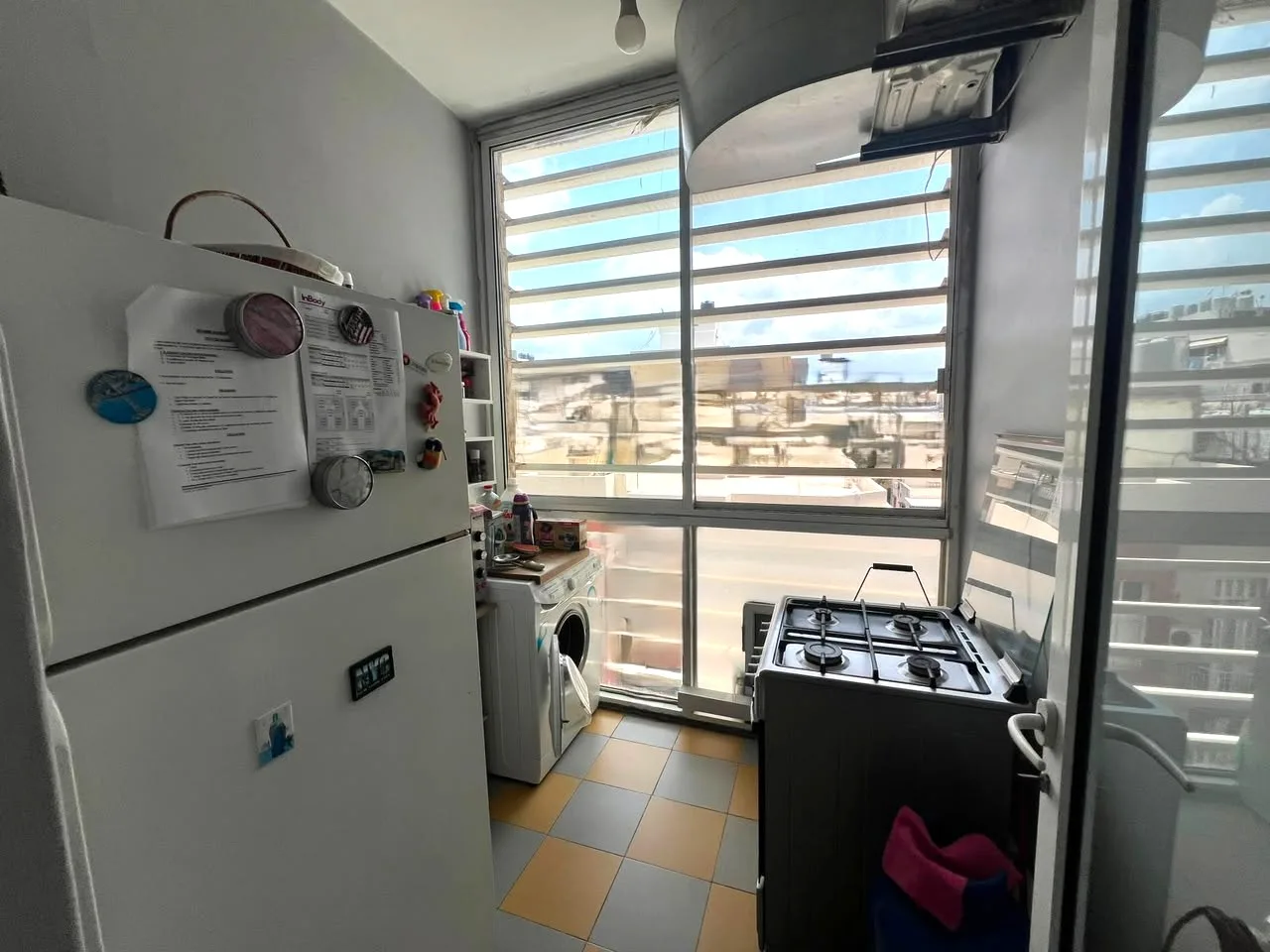Apartment for Sale in Forn El Chebbak — الصورة 6