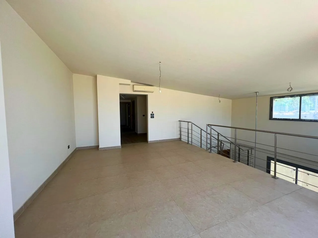 Duplex for Sale in Kfar Hbab, Lebanon — الصورة 2