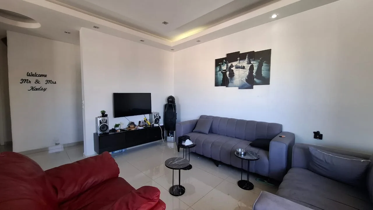 Apartment for Sale in Blat
