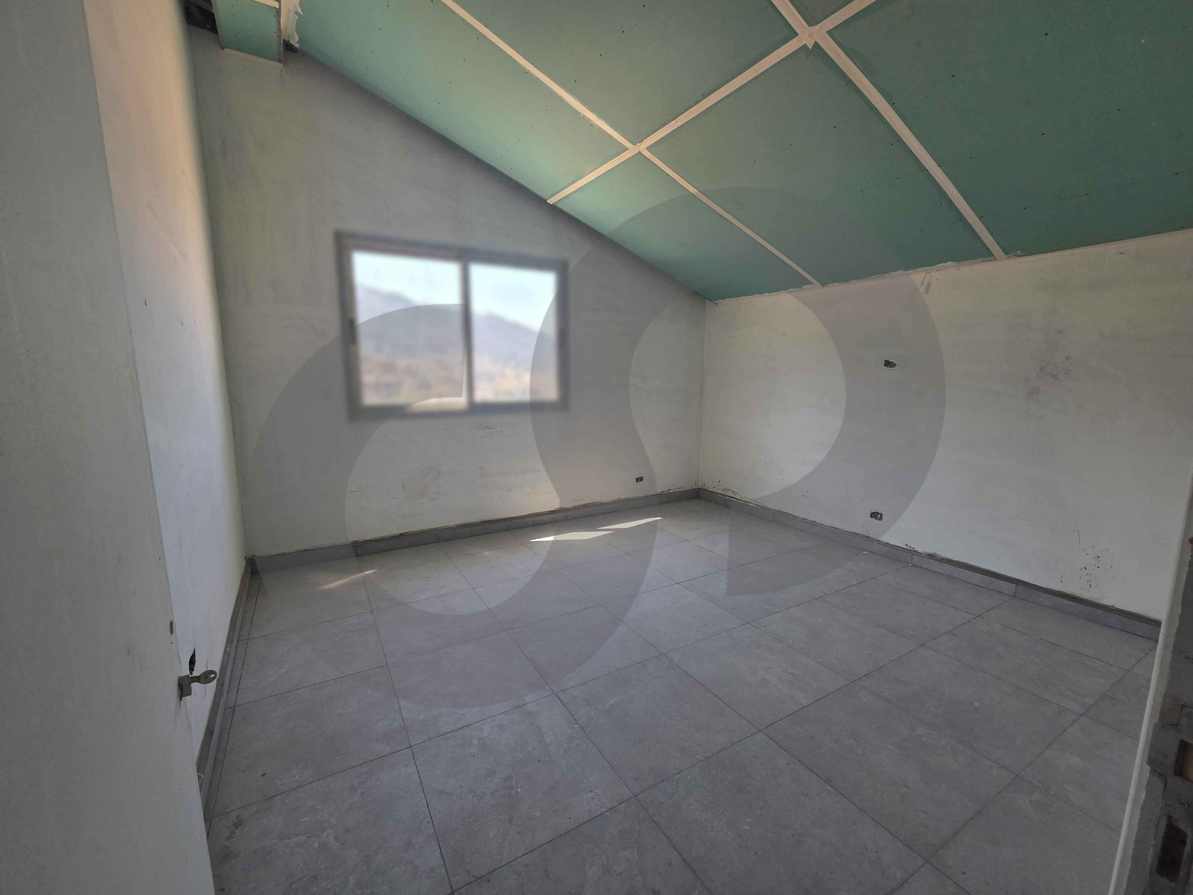 Penthouse Ultra-prime location/BRAND NEW/KFARHBAB,KESEROUAN — الصورة 2