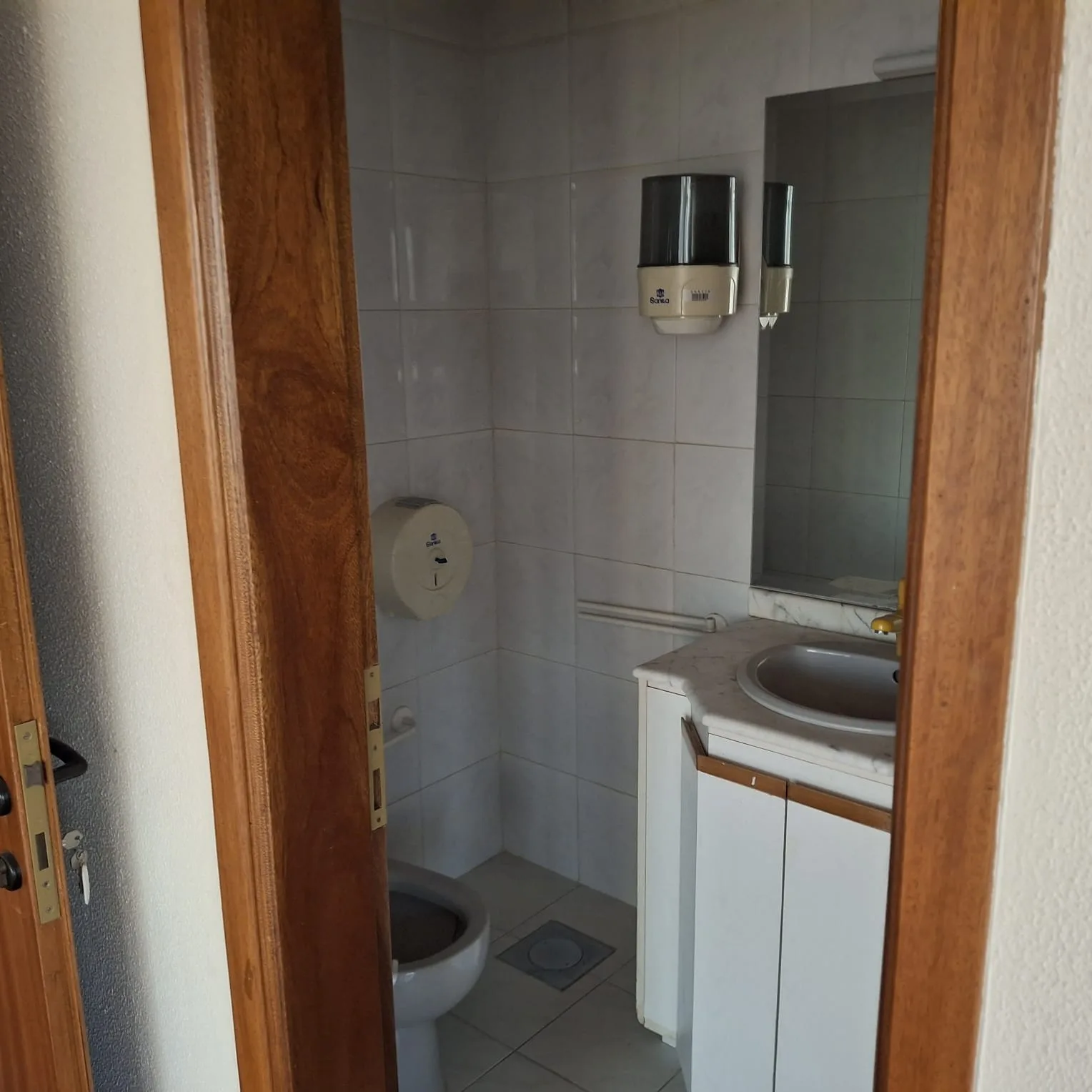 Office for Sale in Dekwaneh — الصورة 8