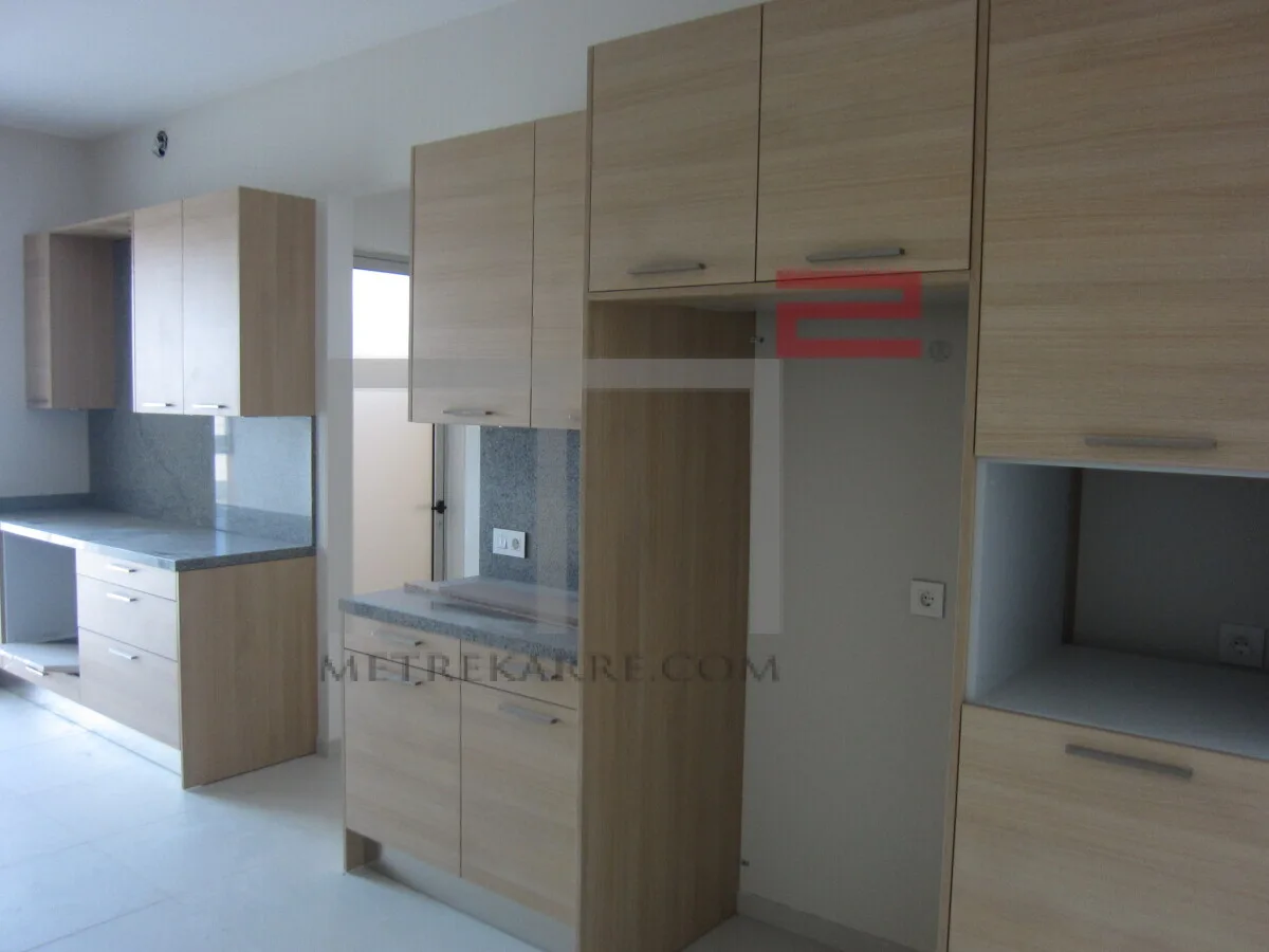 Apartment for Rent in Gemmayze — الصورة 1