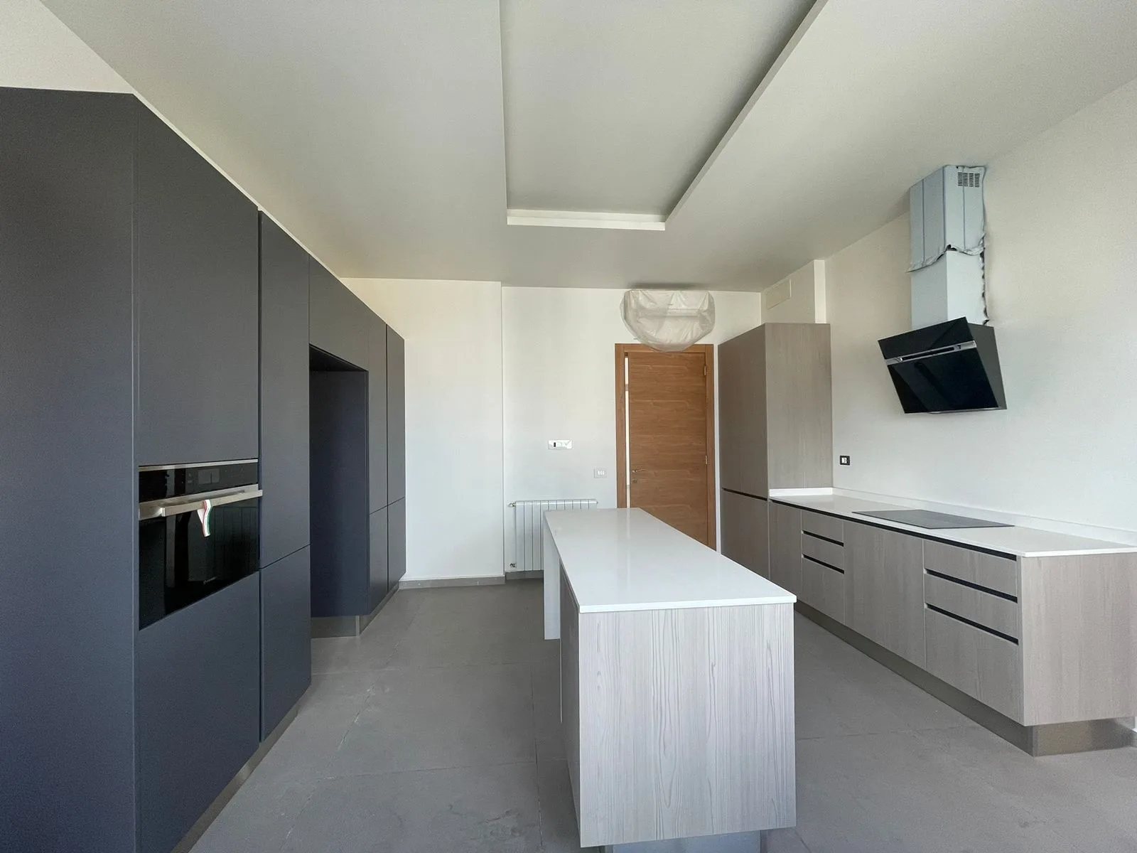 Apartment for Sale in Horch Tabet, Lebanon — الصورة 4