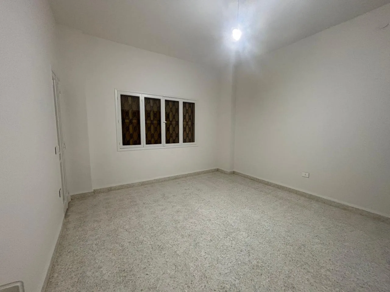 Apartment for Rent in Badaro — الصورة 10