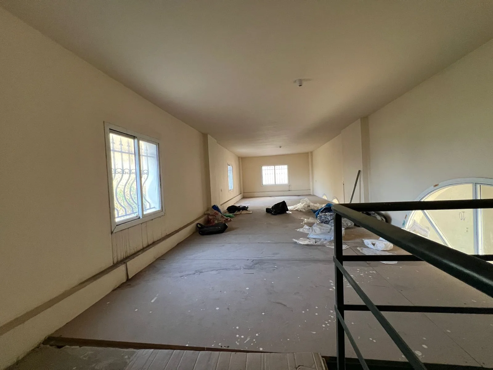 Office for rent in Nahr Ibrahim — الصورة 2