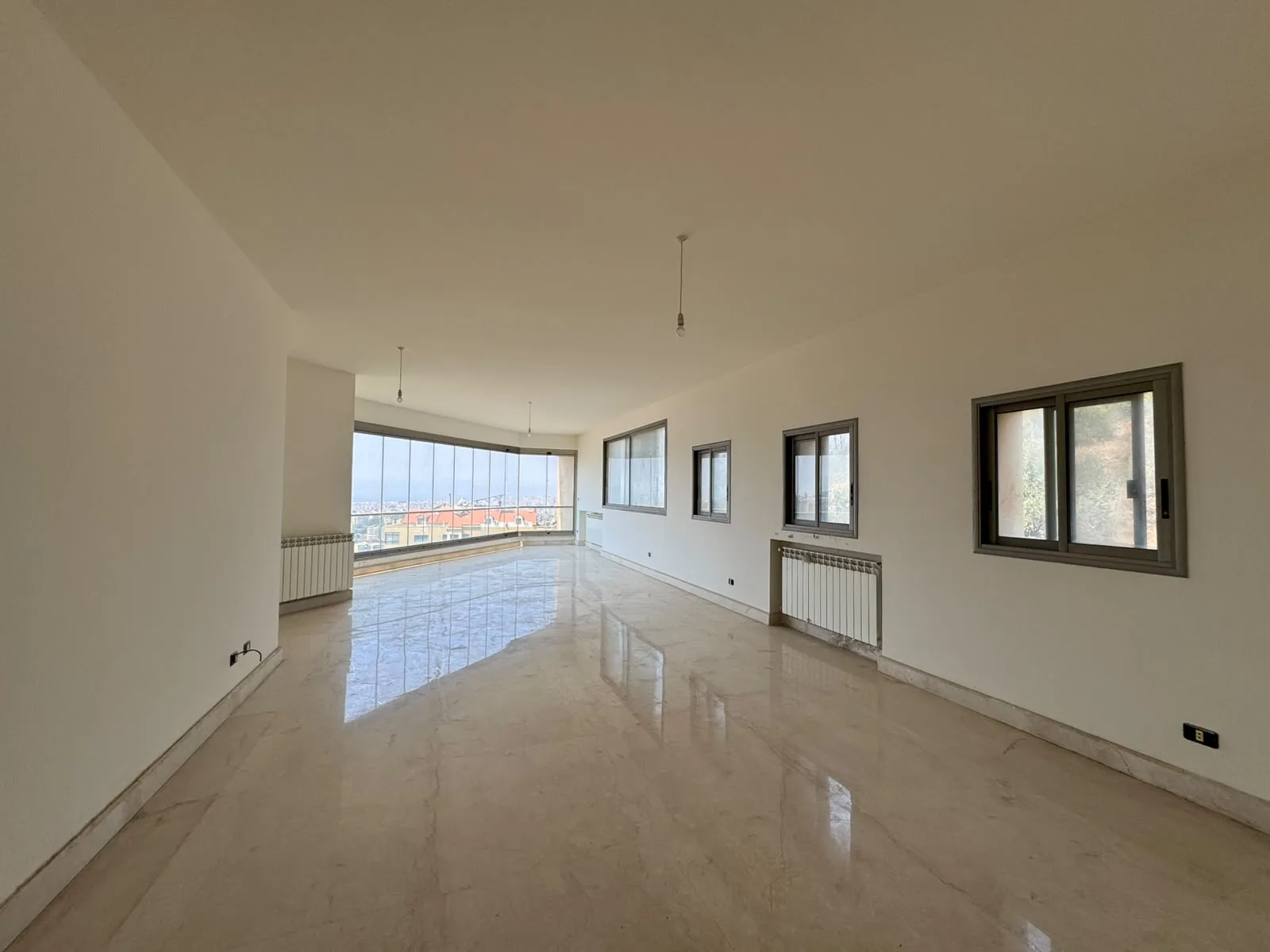 Apartment for Sale in Mansourieh — الصورة 5