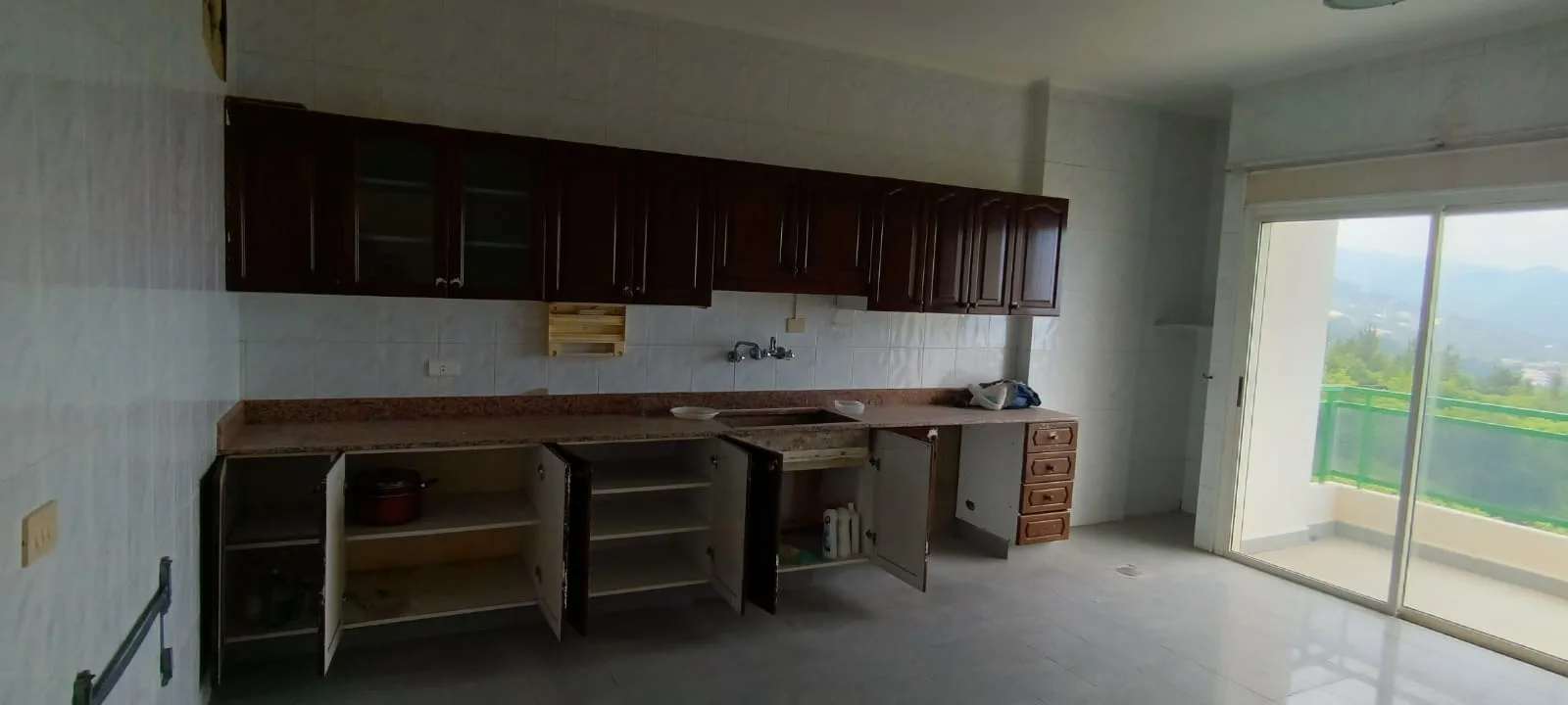 Apartment for Sale in Fatqa, Lebanon — الصورة 3