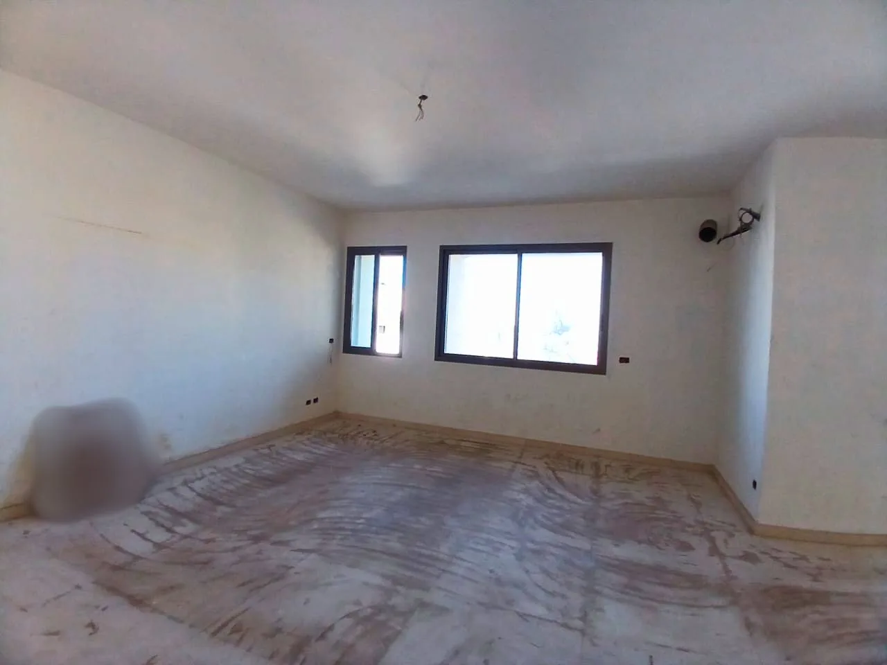 Apartment for Sale in Cornet Chahwan — الصورة 3
