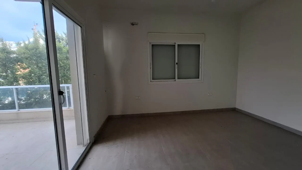 Apartment for Sale in Halat — الصورة 6