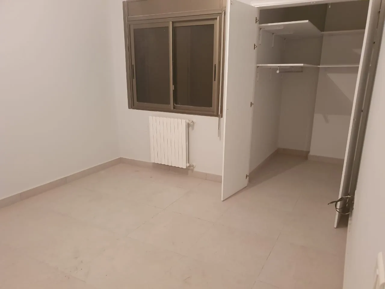 Apartment for Sale in Syoufi, Beirut, Lebanon — الصورة 5