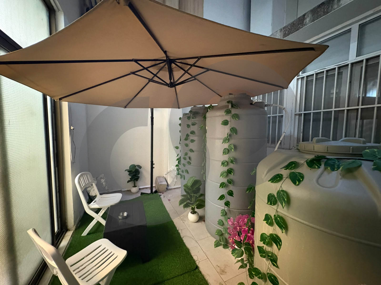 Prime Mar Mkhayel,BEIRUT Location / Airbnb Business | Solar System — الصورة 2