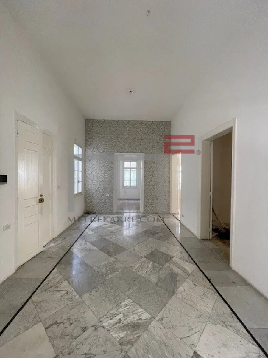 Office for Rent in Gemmayze — الصورة 2