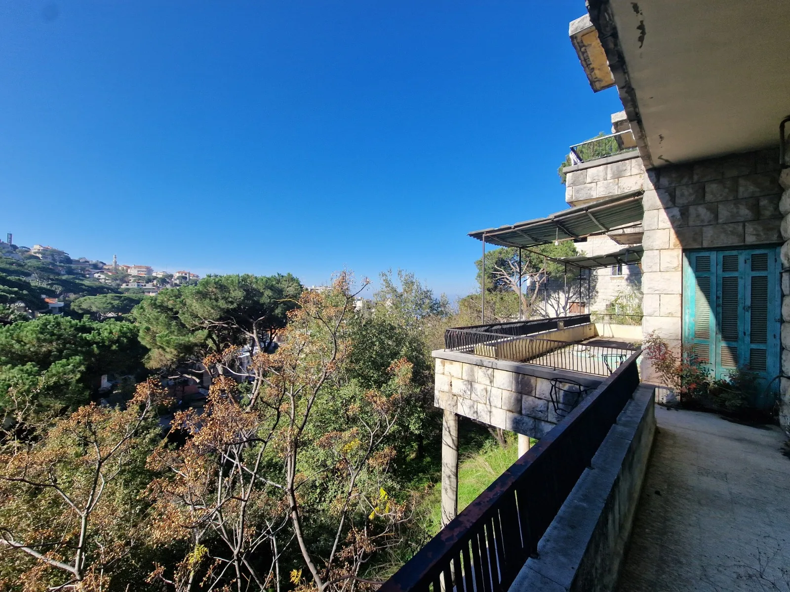 Land for Sale in Broummana, Lebanon — الصورة 2