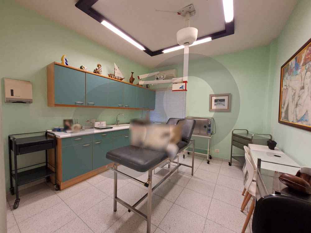 CLINIC/ON THE HIGHWAY/RENT/Sin El Fil, Metn — الصورة 2