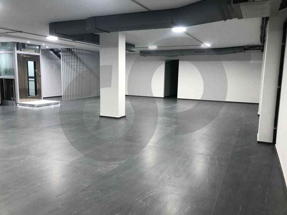 Triplex Store for Rent in Ashrafiye with 9 Parkings! — photo 3