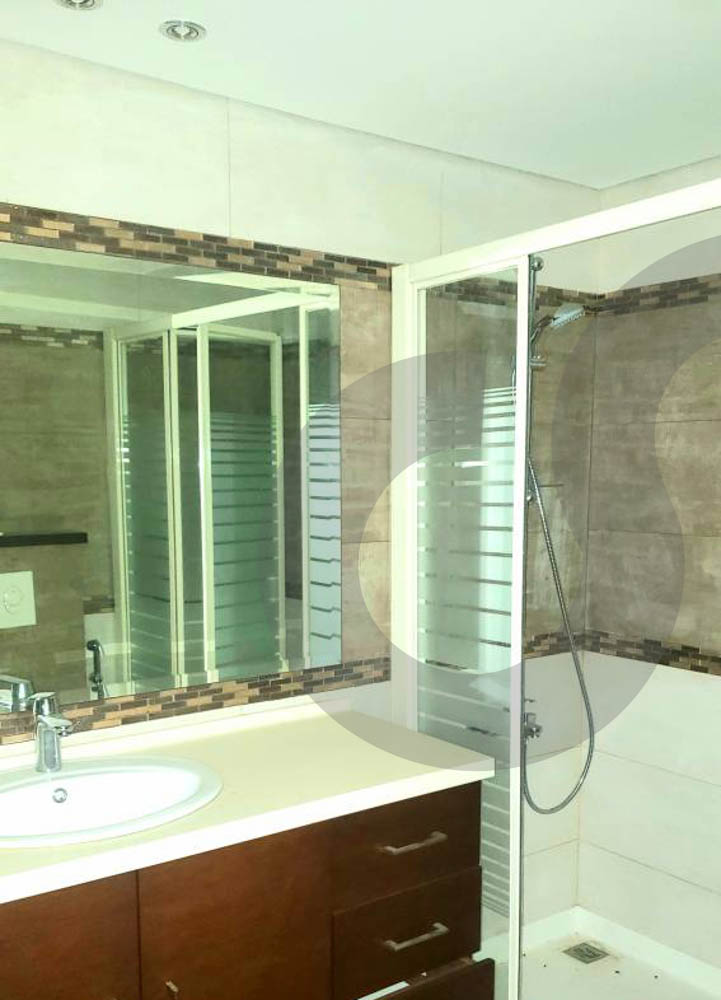 beautiful apartment is located in Dik El Mahdi — الصورة 3