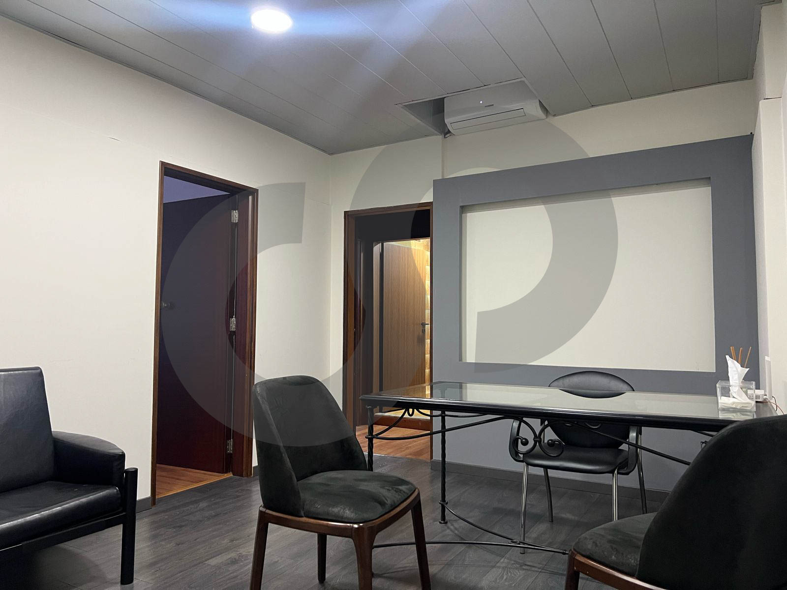 Office–Prime Location–Panoramic Seaview Jal el Dib — الصورة 3