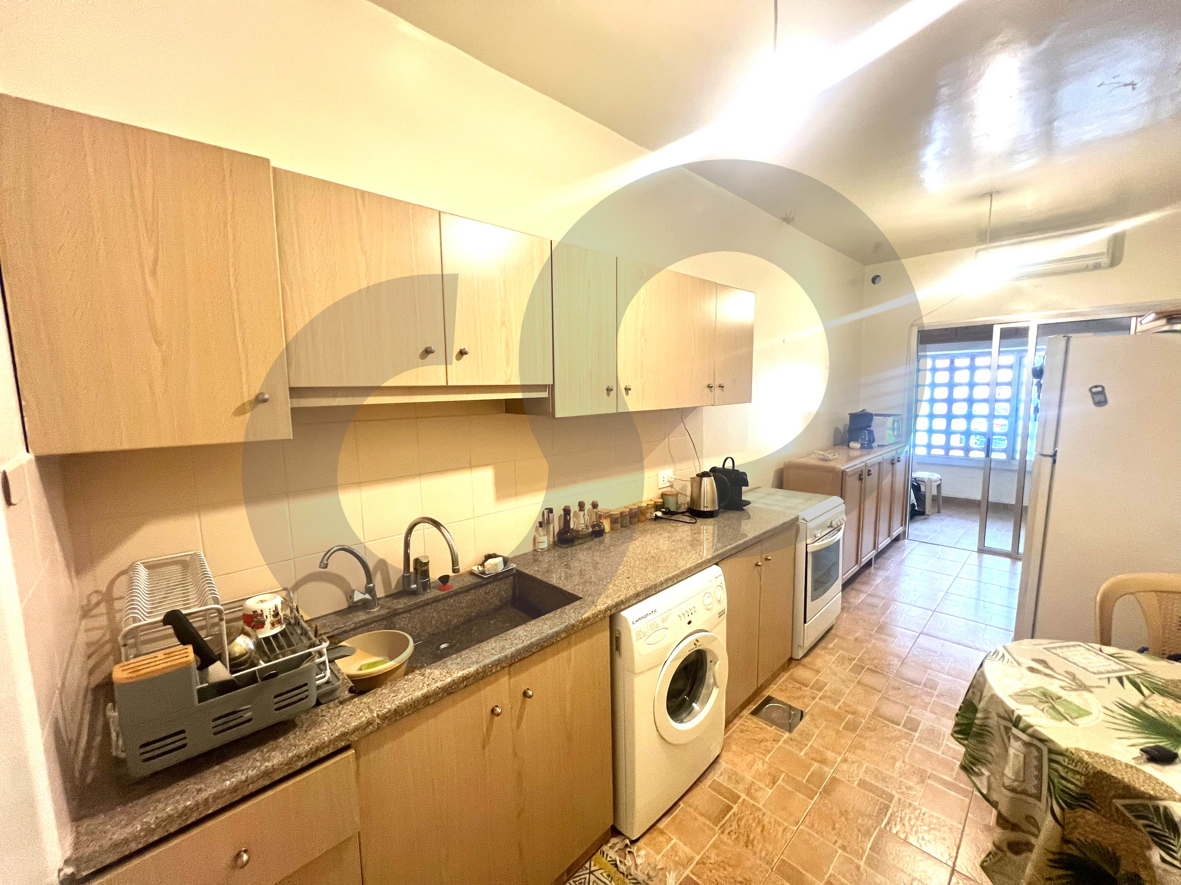 Hot Deal - Bsalim, Metn — الصورة 3