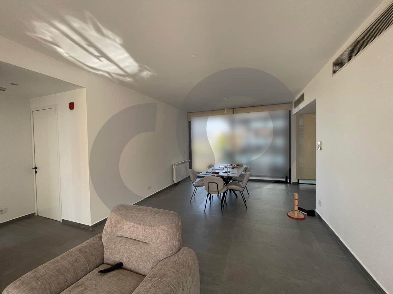 full sea view, prime location, beirut, Mar Mkhayel — الصورة 3