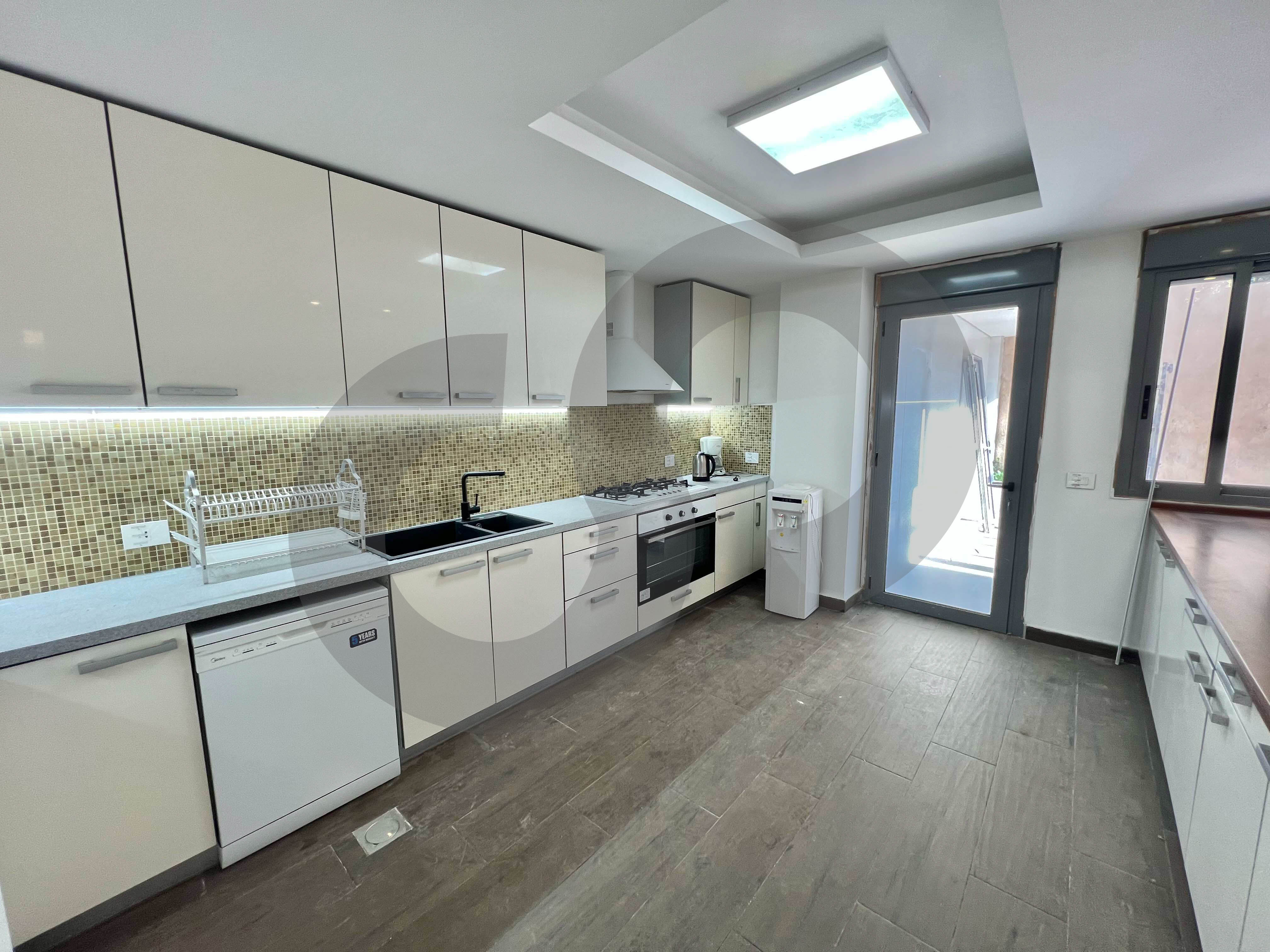 Bsalim/ qennebet broumana/ Terrace / garden /payment facility/ lease to own/ apartment/ calm area /metn/ matn — الصورة 3
