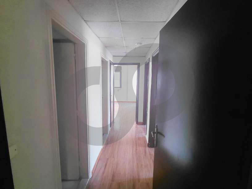 Spacious, prime location, metn, jdeideh — الصورة 3