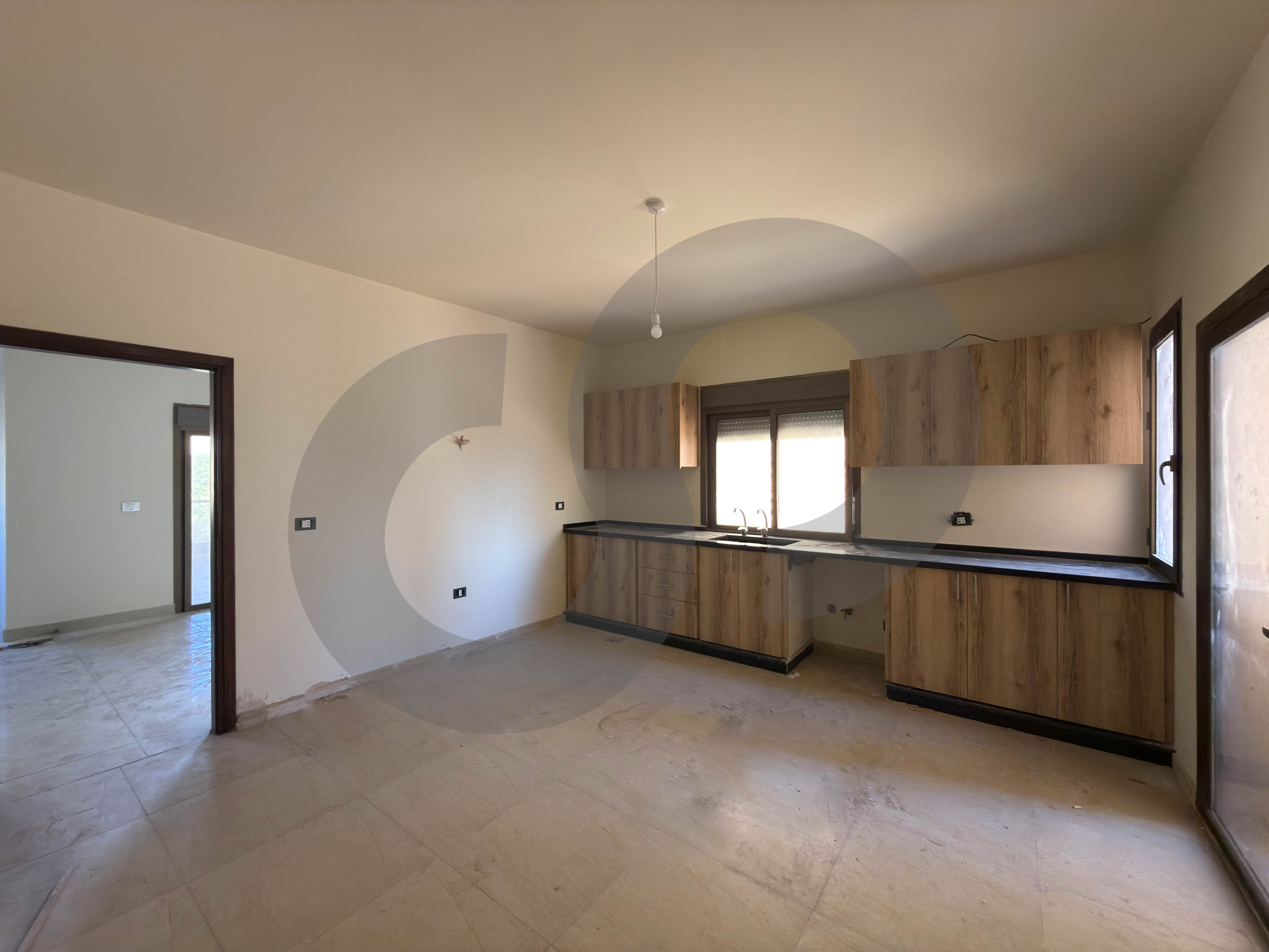 CALM NEIGHBORHOOD, HIGH END FINISHING BUILDING,BALLOUNEH — الصورة 3