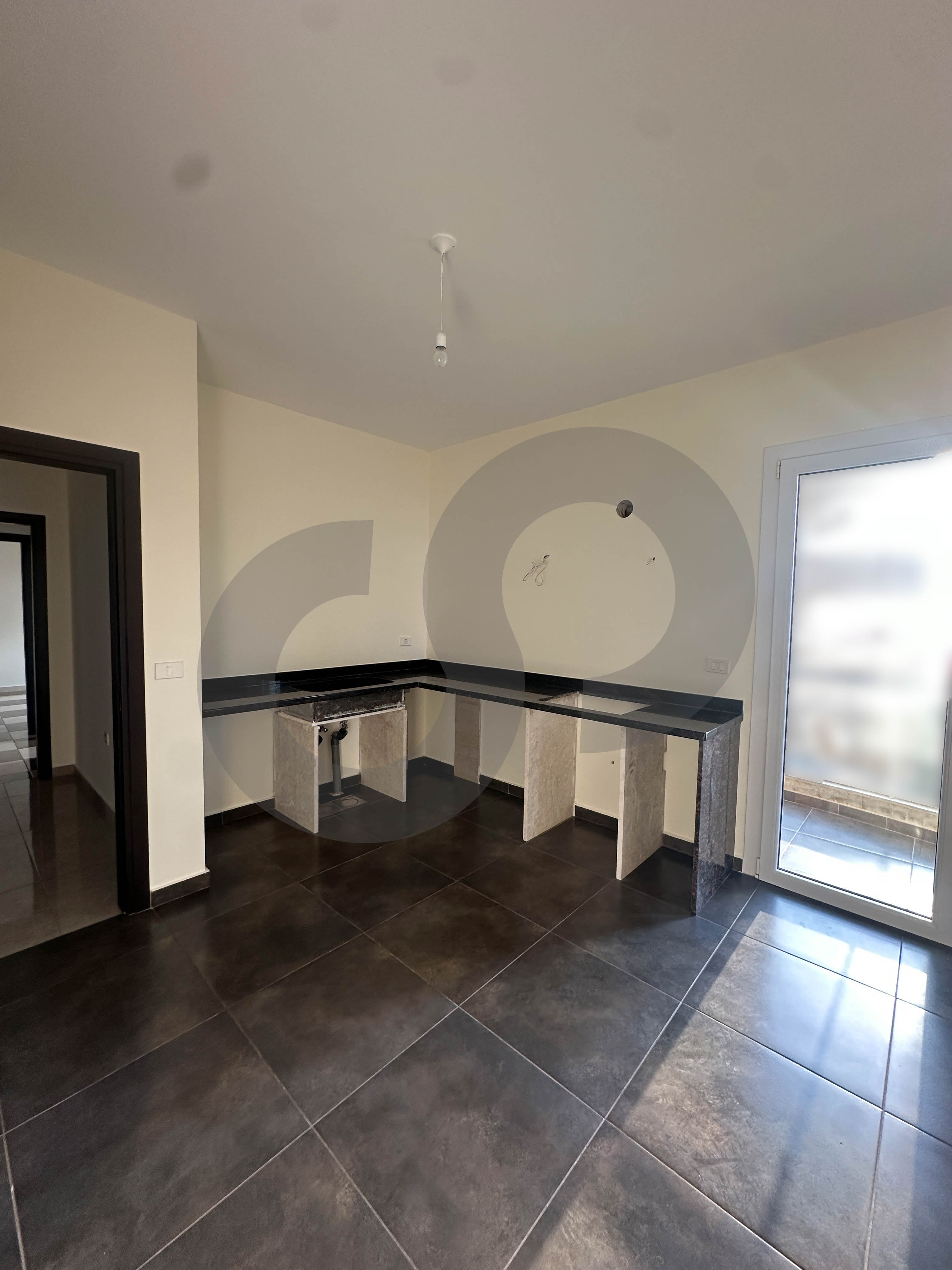 luxurious building, panoramic open sea view, halat — الصورة 3