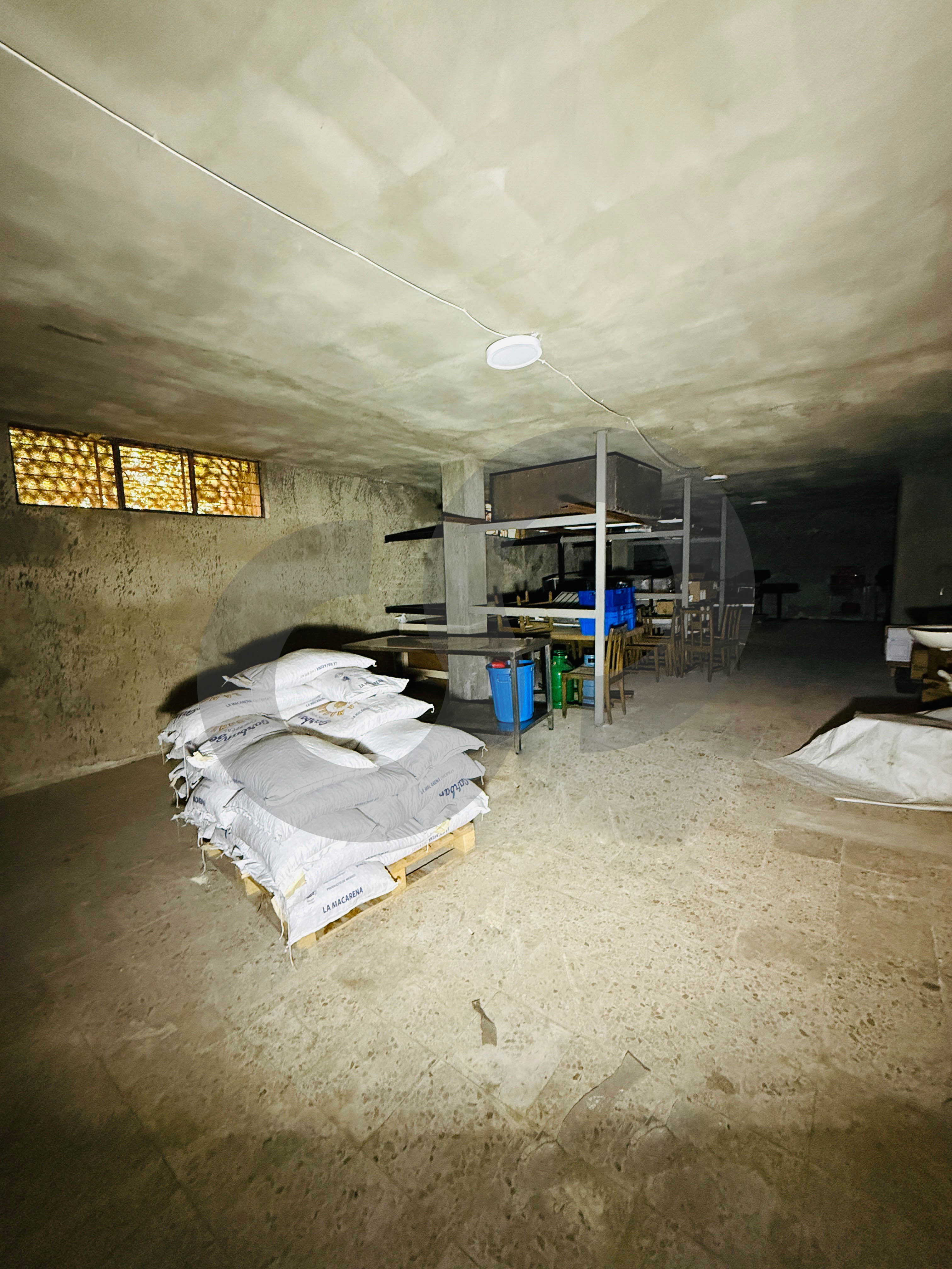 warehouse, Great deal, prime area, sahel alma — photo 3