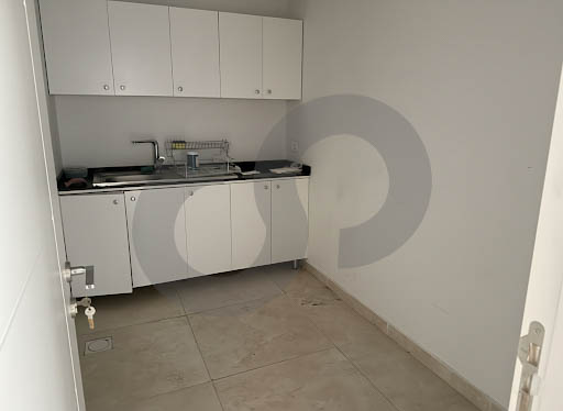Prime location, great deal, beirut, Minet El Hosn — photo 3