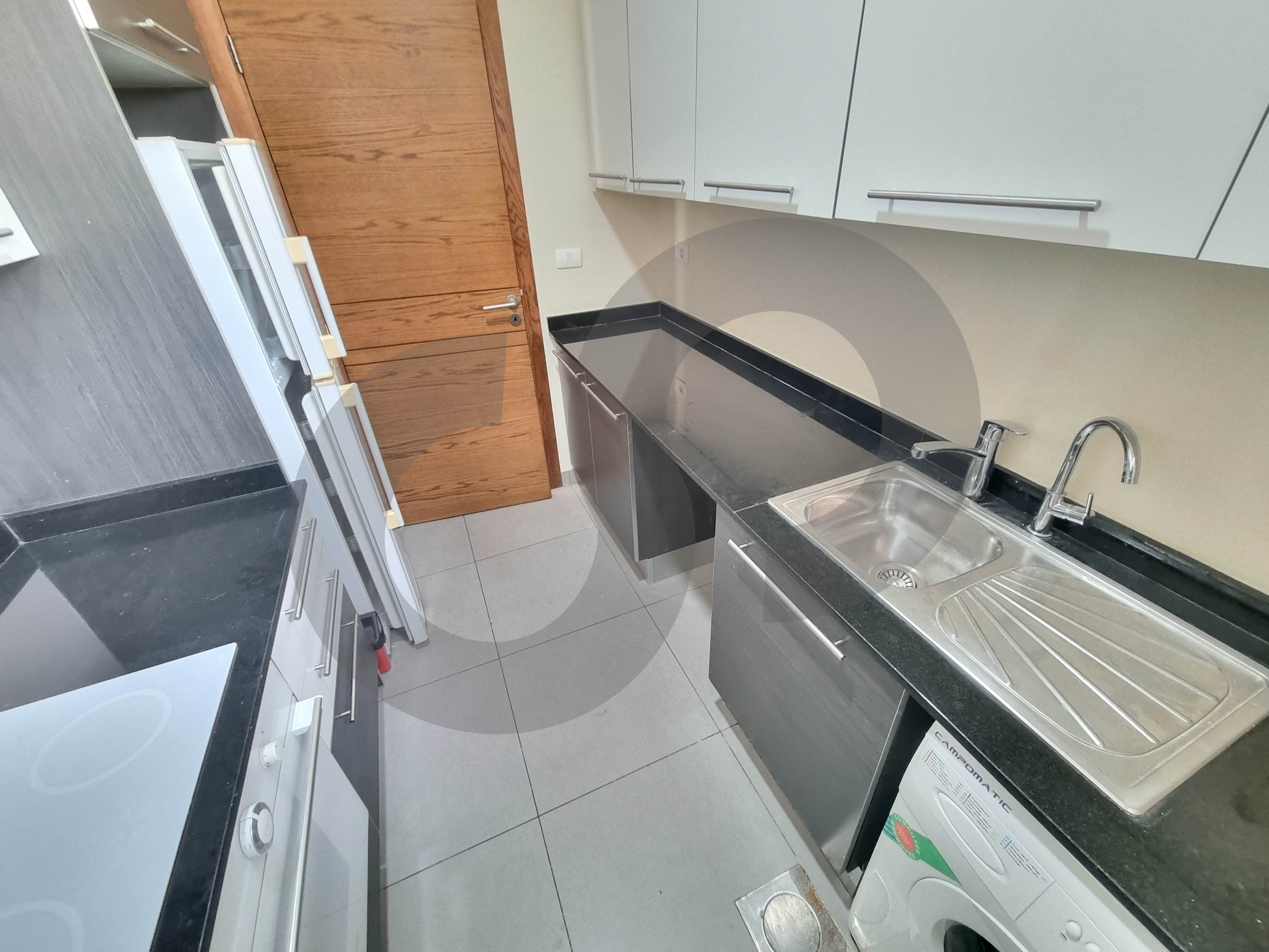 Prime location, great deal, beirut, achrafieh — الصورة 3