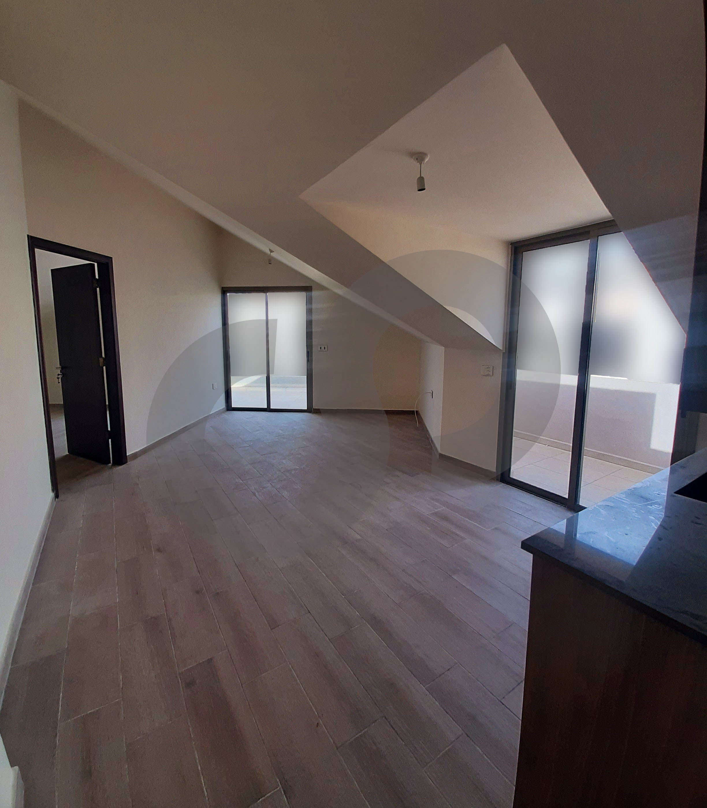 sea view, Brand New, Spacious Duplex, Jbeil — الصورة 3