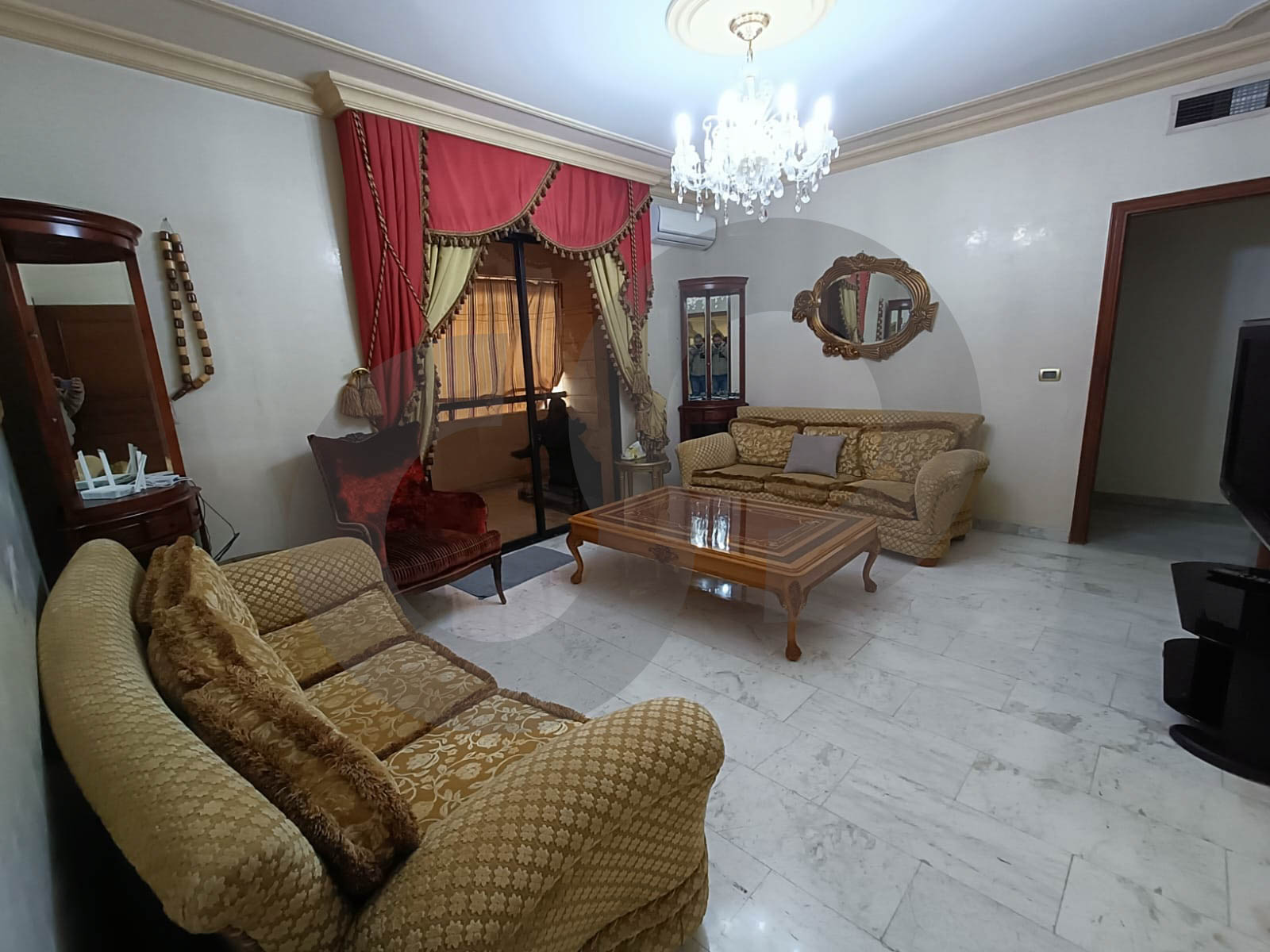 balcony, Storage room, split Ac, jnah, mariott — الصورة 3