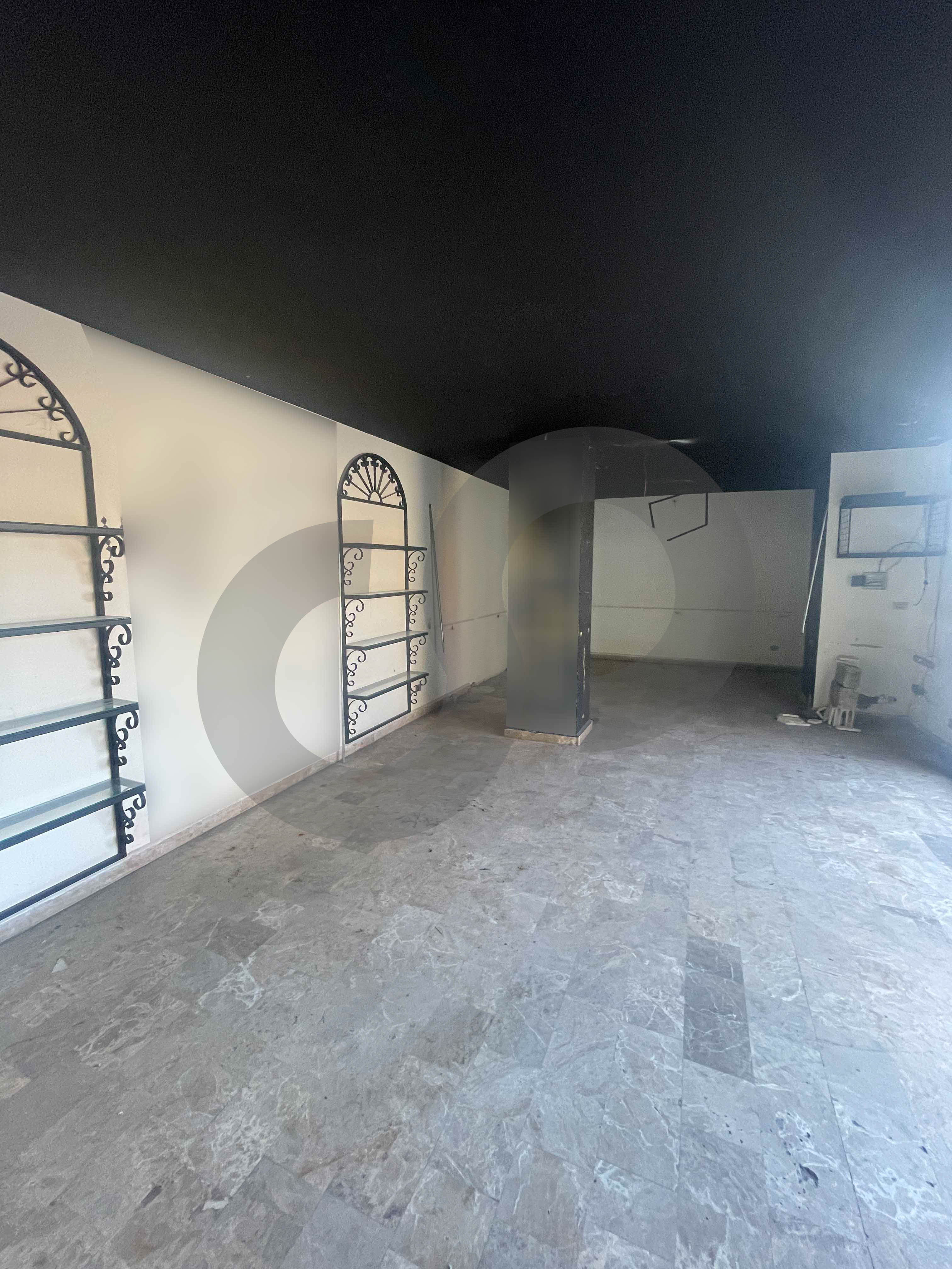 Hair dresser salon, 5 parking, Jbeil — الصورة 3