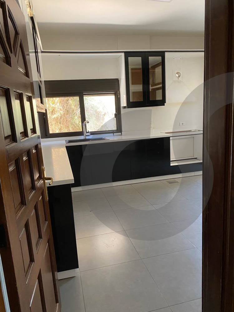 Unobstructed view ,prime location , Baabda Town — photo 3
