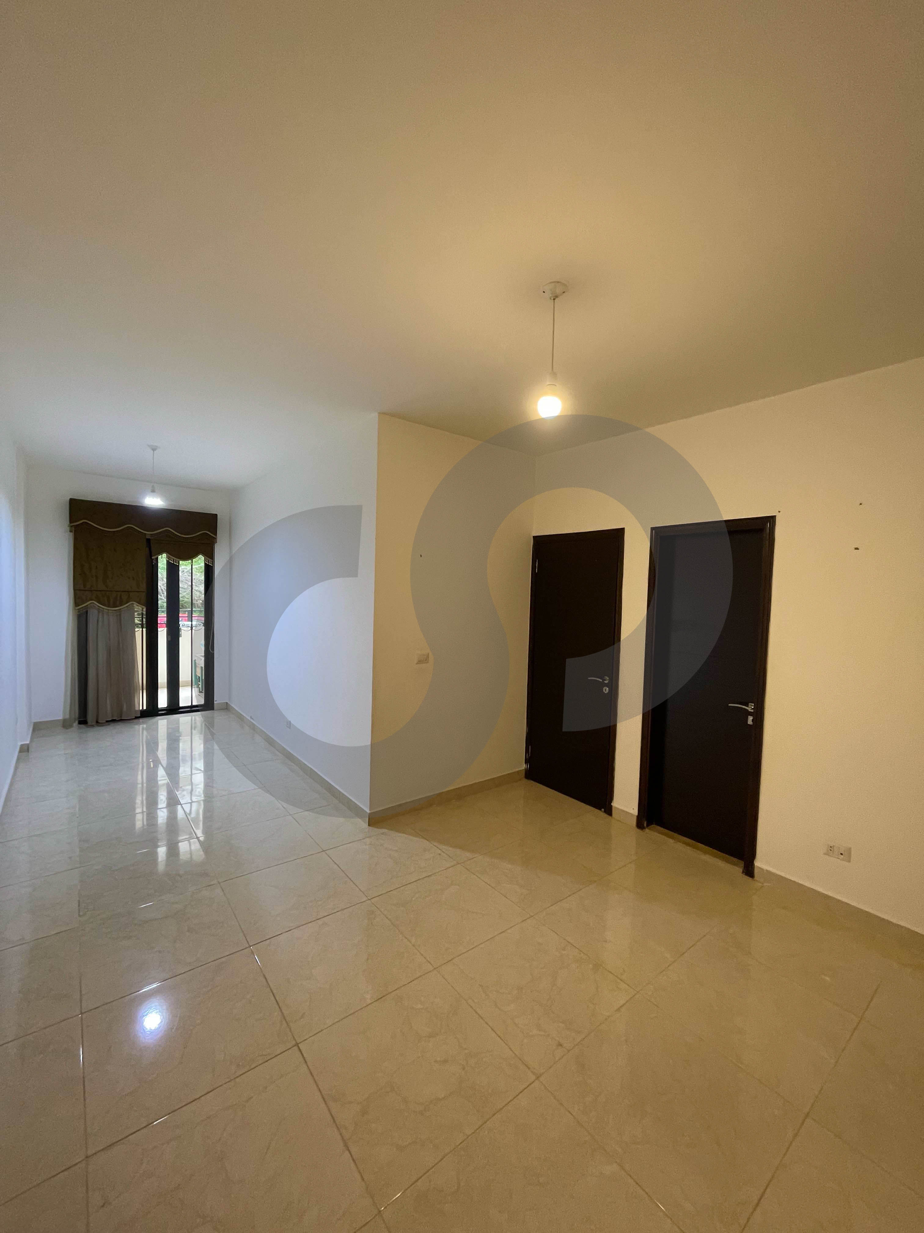 balcony, terrace, garden, Solar energy, Bchamoun — الصورة 3