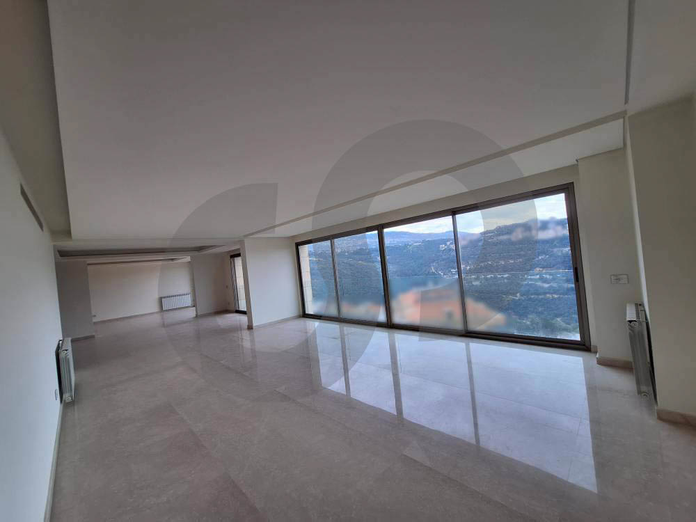 terrace, maid room, Balconies, mansourieh — الصورة 3